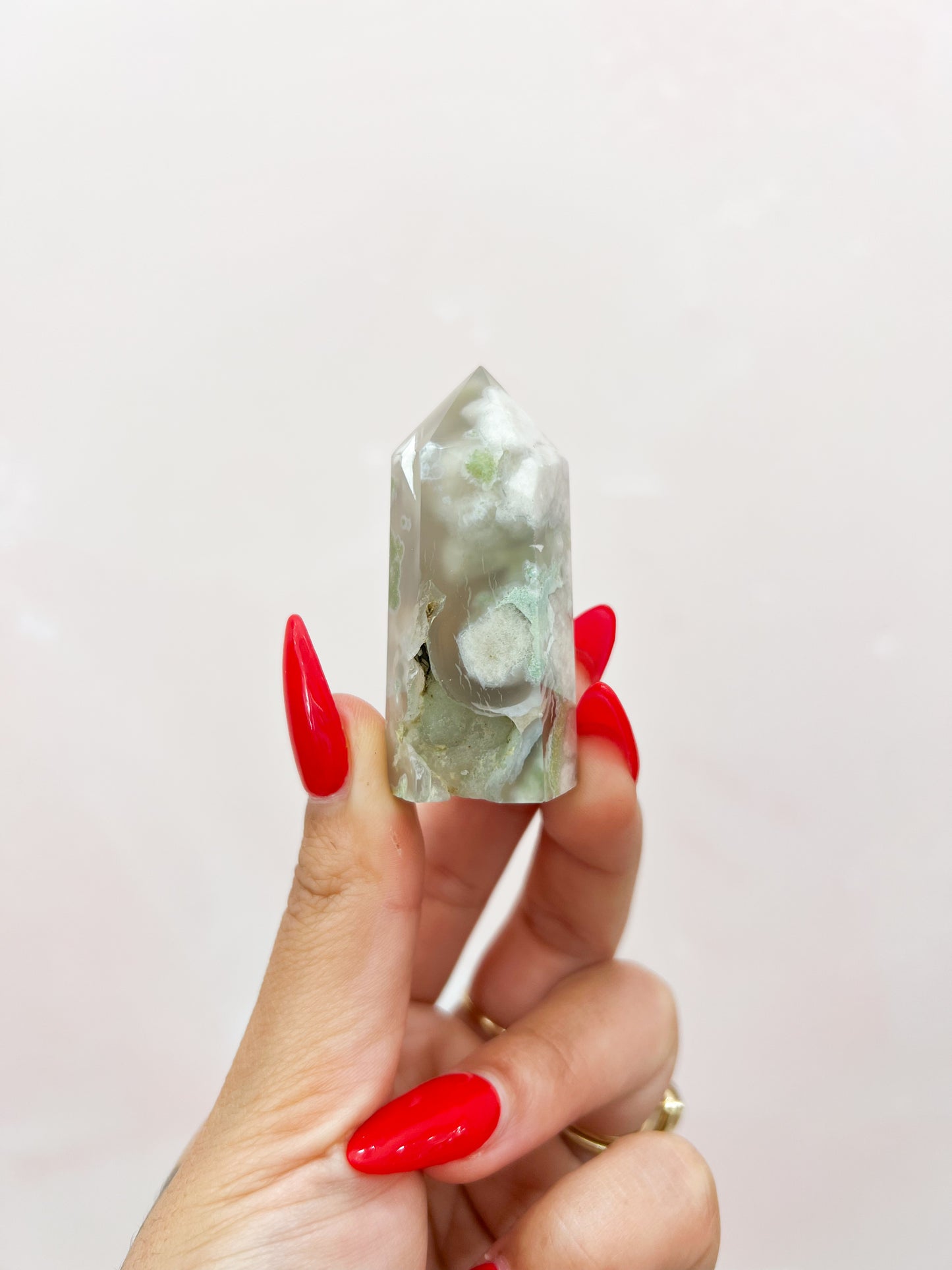 32 green flower agate tower