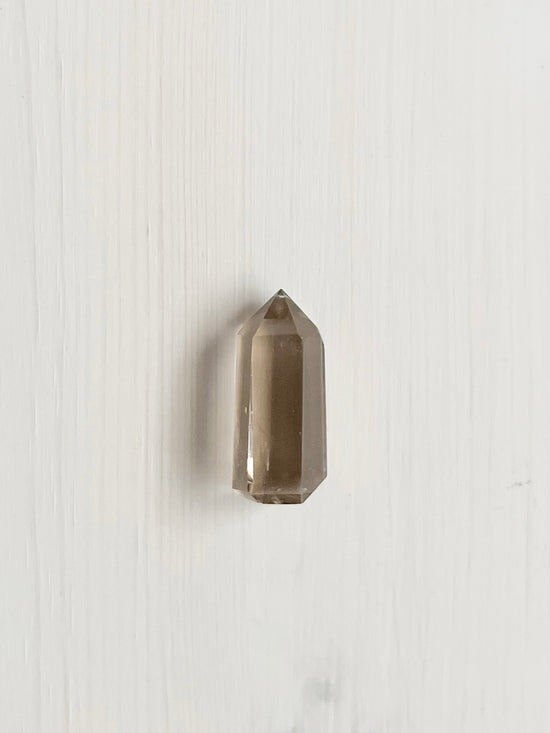 Load image into Gallery viewer, 12 Smokey Quartz Tower
