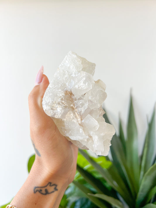 25 Apophyllite