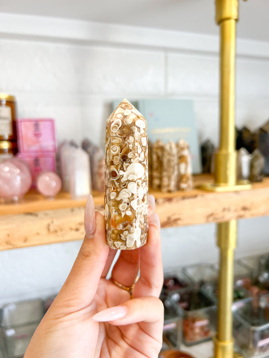 20b Amber Flower Agate Tower