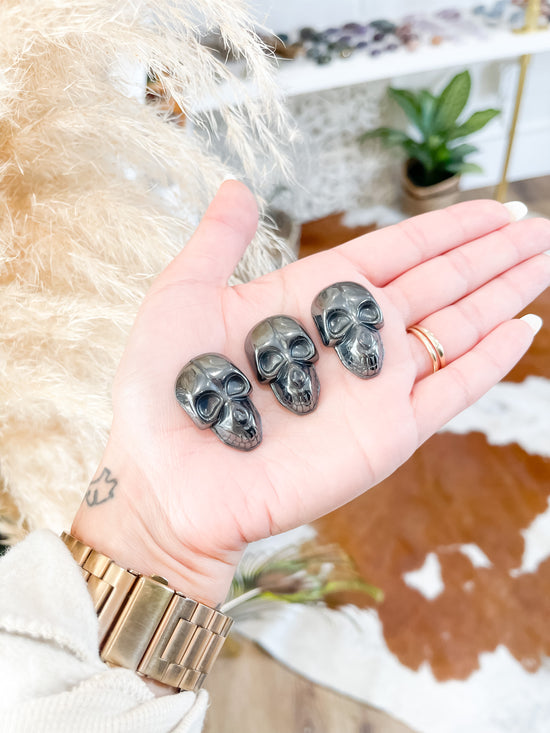 12 Mini Flat Hematite Skull