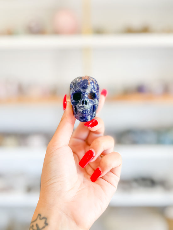 Sodalite Skull