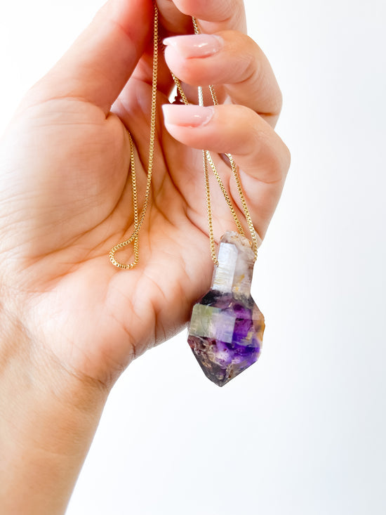 Load image into Gallery viewer, Zimbabwe Amethyst scepter necklace
